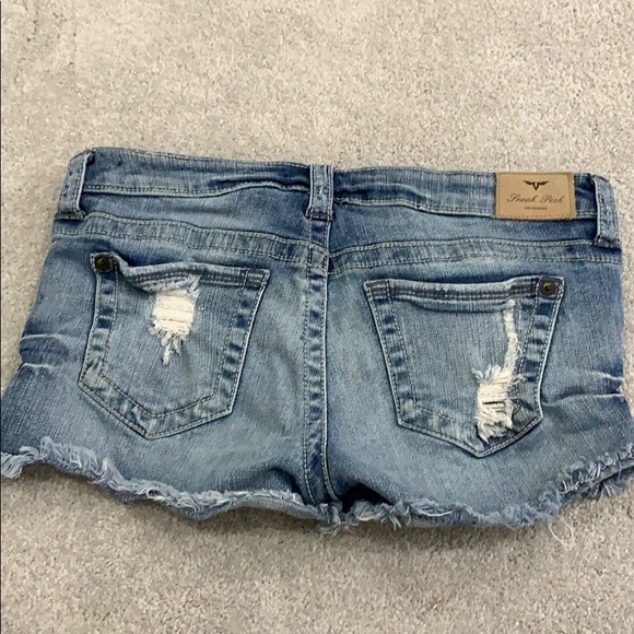 Jean Shorts - Picture 2 of 2